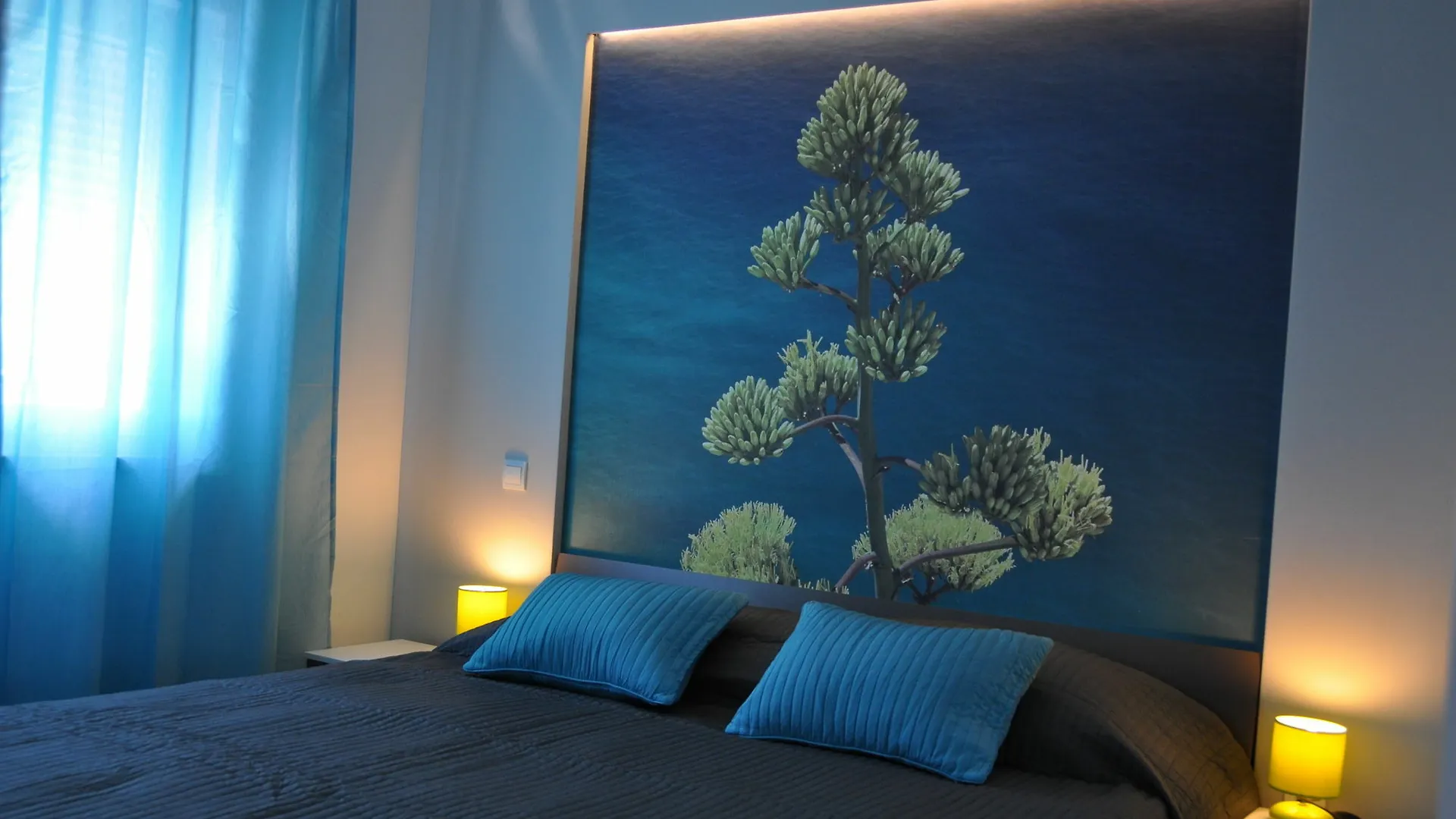 Luxury Apartments Bonaria 트로기르