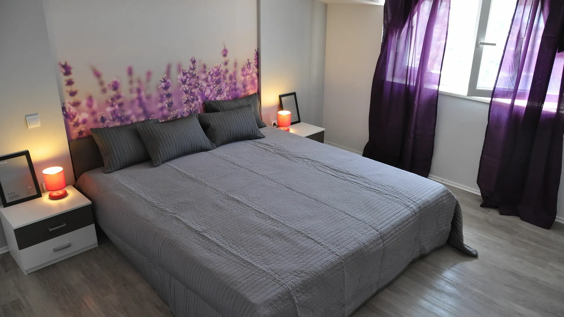 Luxury Apartments Bonaria 트로기르